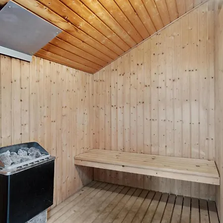 בית נופש Beautiful In Nexo With Sauna Vester Somarken