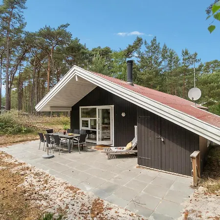 Casa Accogliente A Nexø Con Sauna Vester Somarken